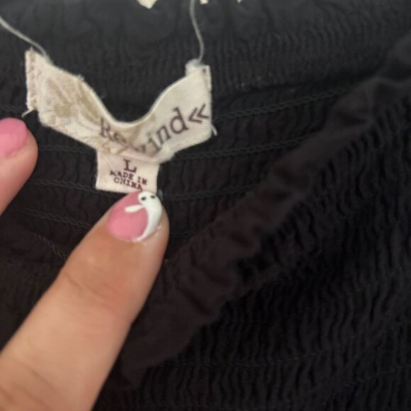 BLACK Juniors' Rewind Smocked Tiered Strapless Off the Shoulder Skater Dress - Picture 4 of 4